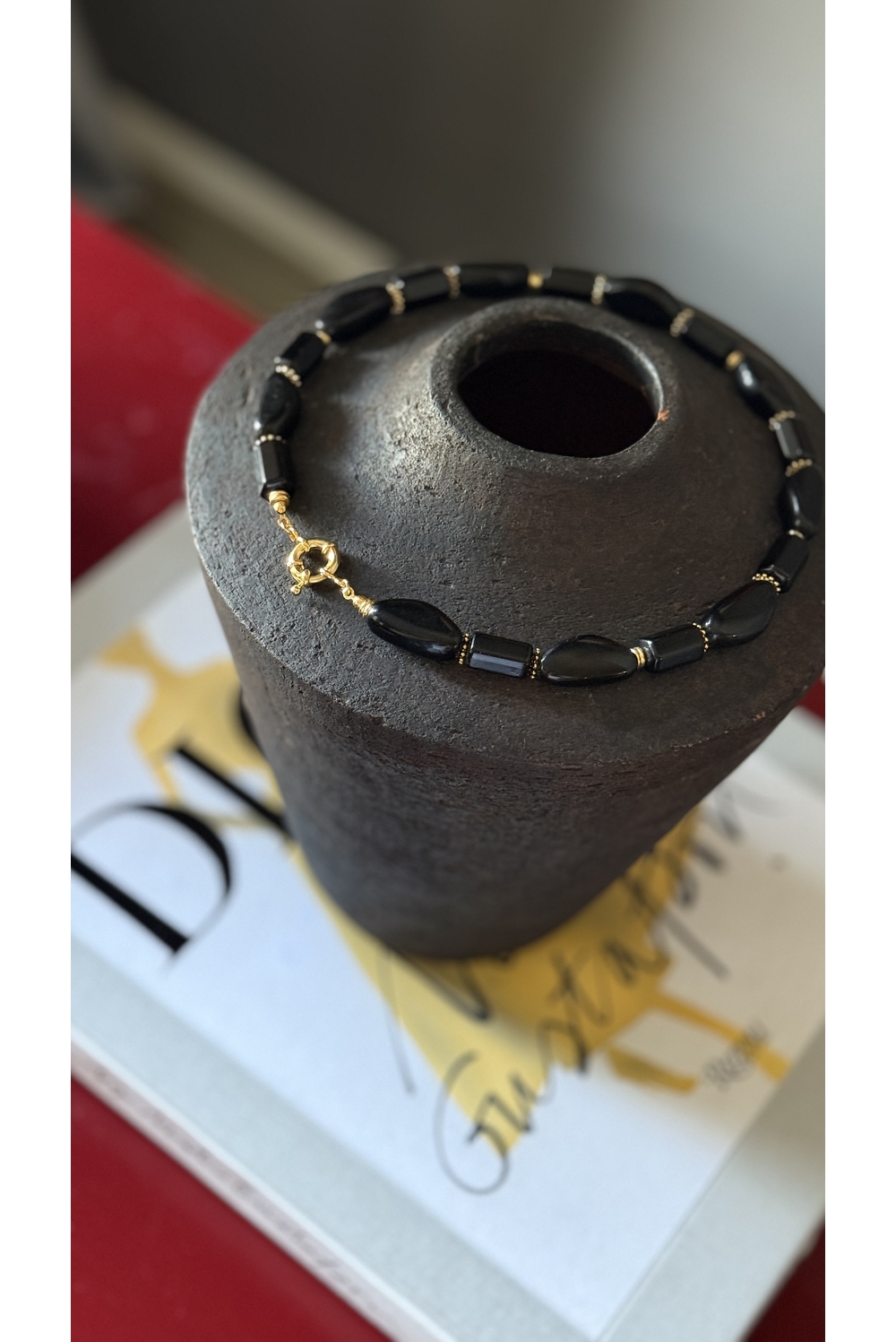 Obsidyen Kolye